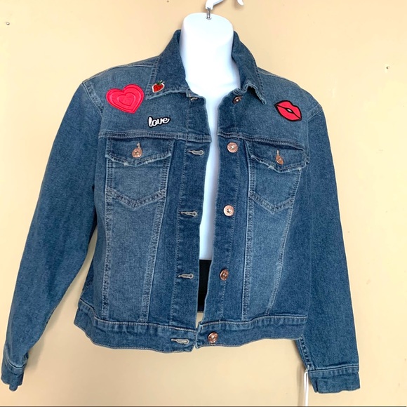 Candies denim jacket with patches NWT - Picture 2 of 9